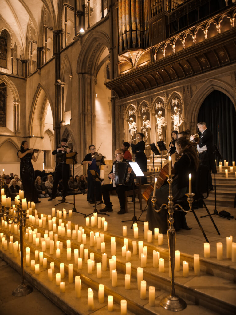 London Concertante performing Vivaldi’s Four Seasons by candlelight.